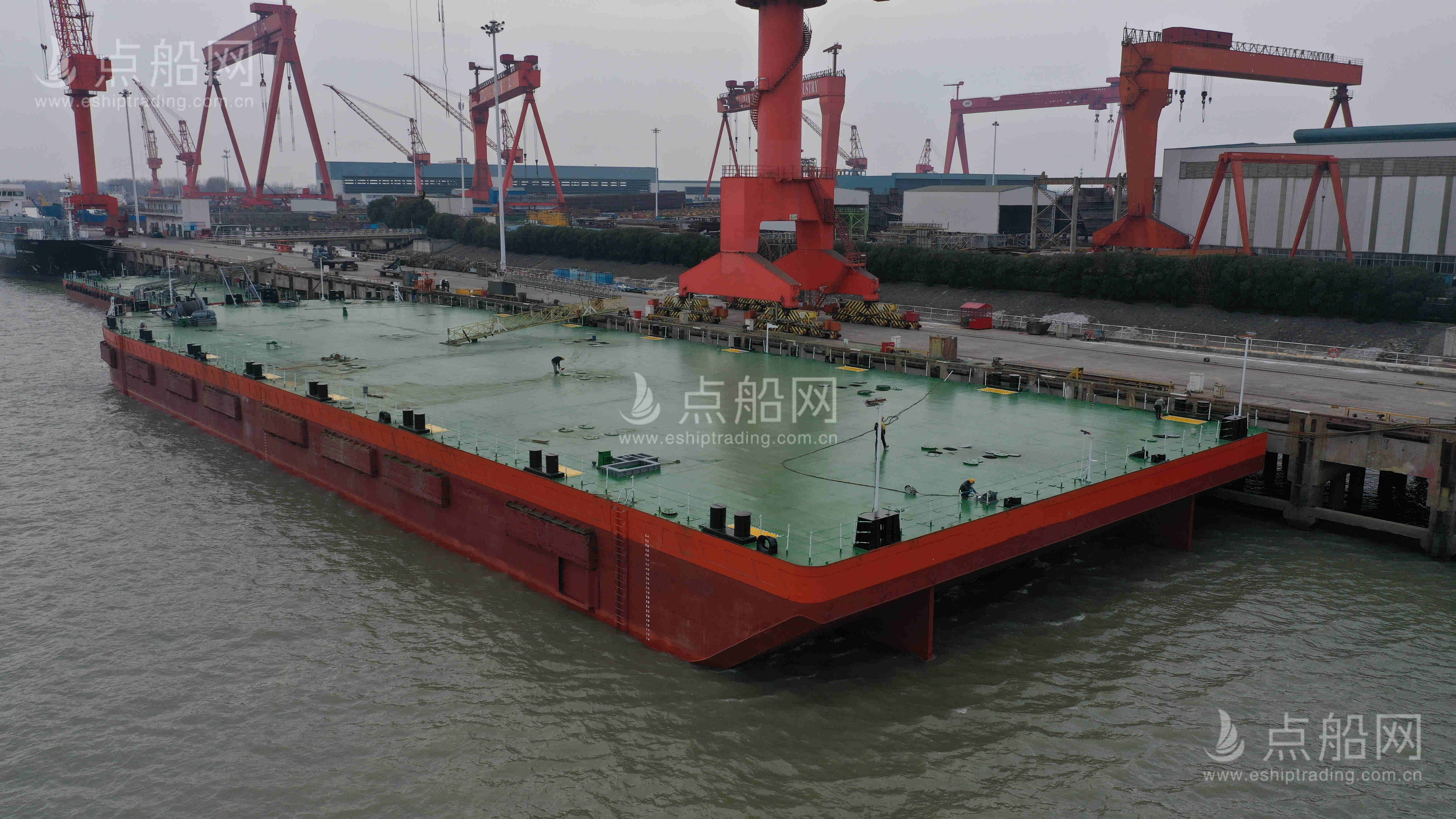 出售340尺无动力驳船