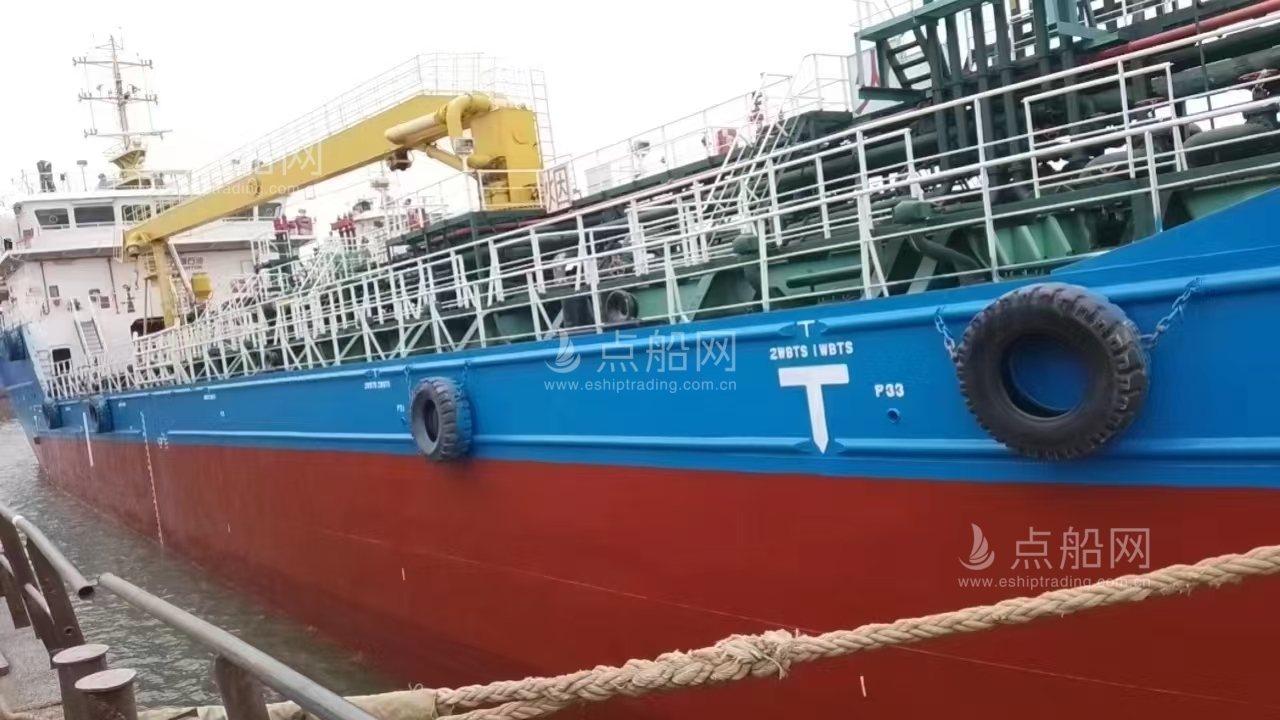 出售4242吨成品油船