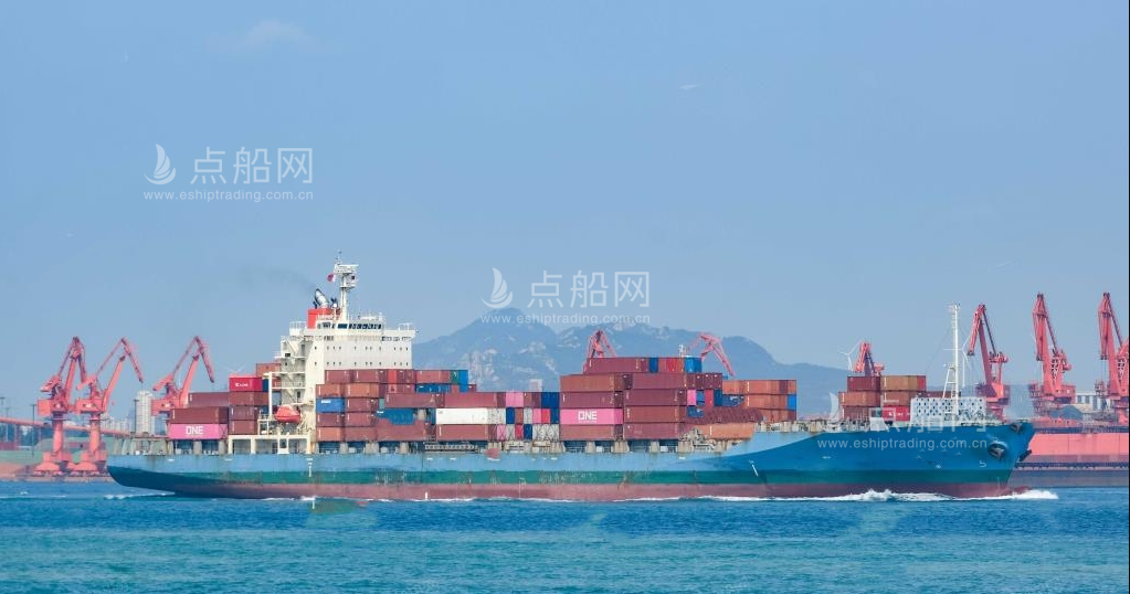 出售2553箱集装箱船