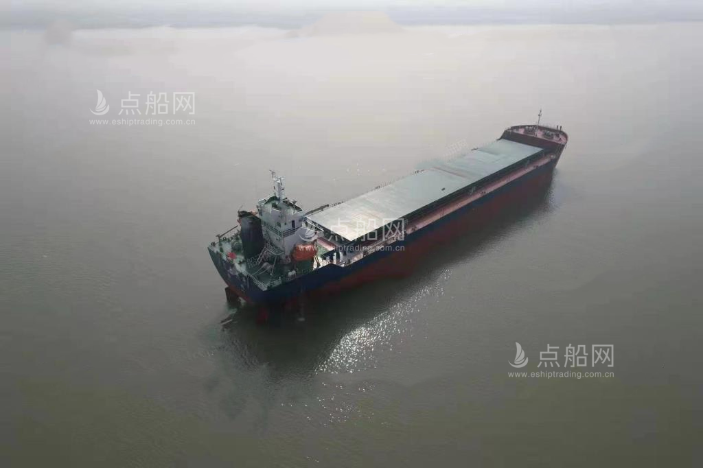 出售16000吨散货船