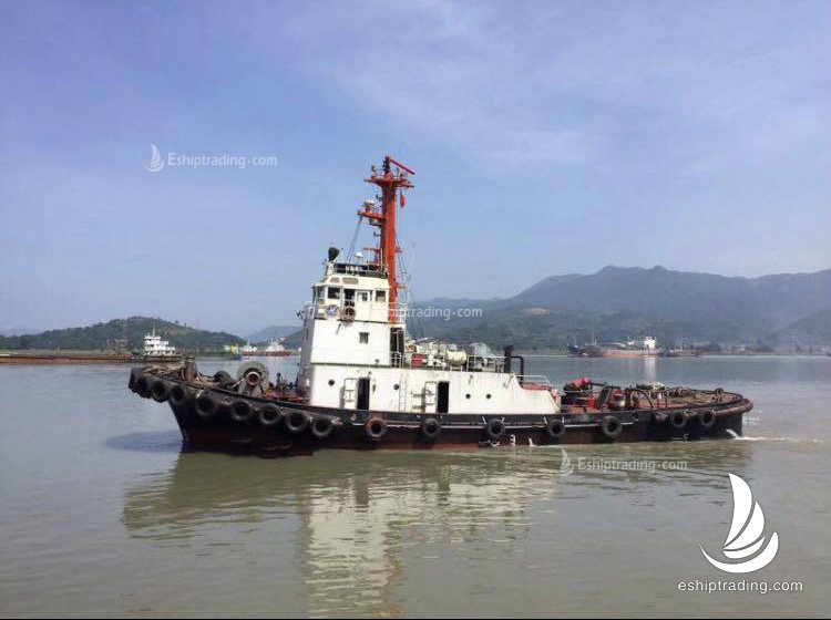 2352 KW Harbor Tug For Sale