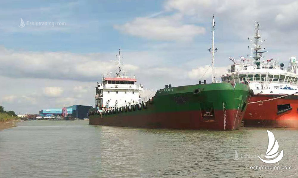 2400 m3 Split Hopper Barge For Sale