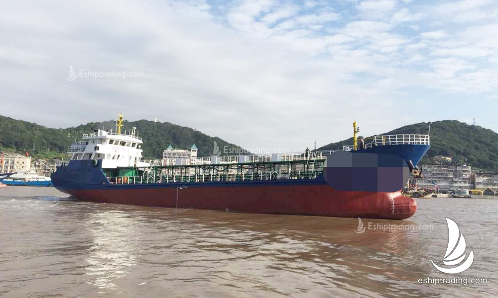 908 T Product Oil Tanker For Sale