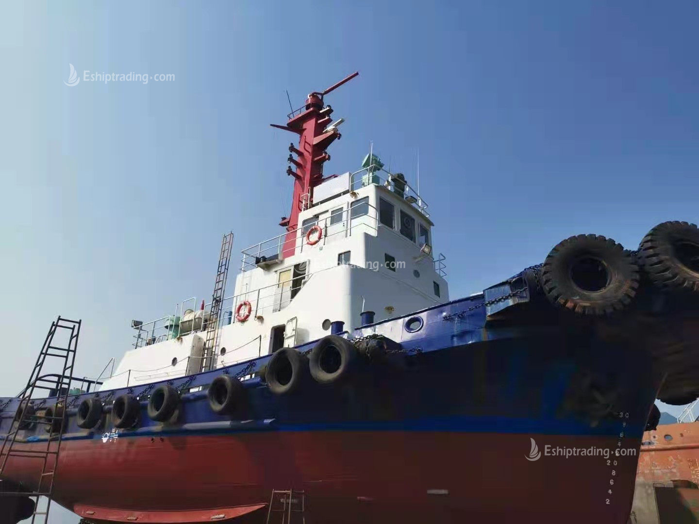 3200 PS Harbor Tug For Sale