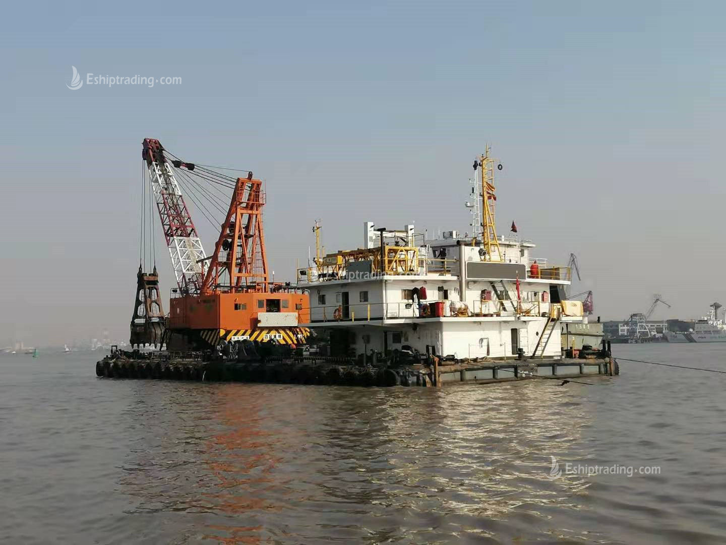 11 m³ Grab Dredger For Sale