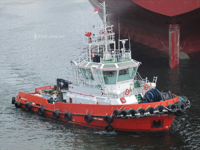 3200 PS Harbor Tug For Sale