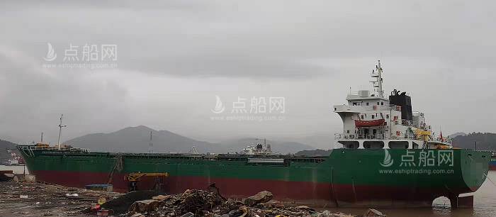 出售13582吨散货船