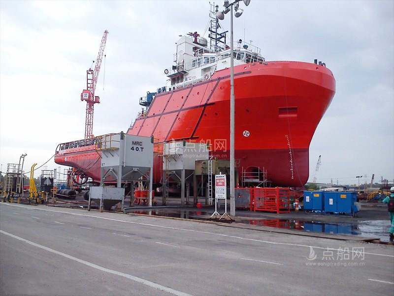 出售5150马力三用拖轮