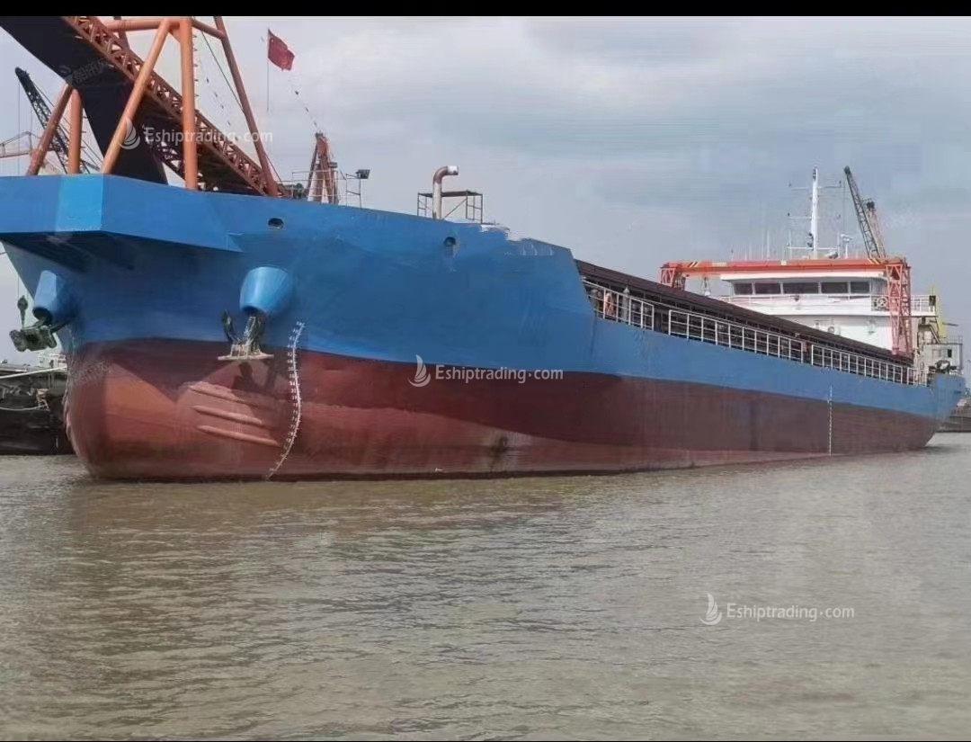 4200 T Self Suction-Unloading Sand Carrier  For Sale