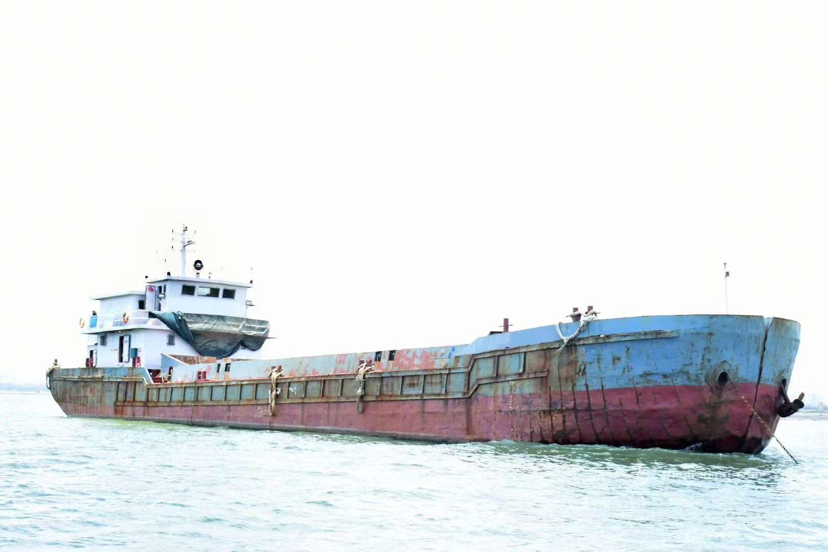 700 m³ Split Hopper Barge For Sale