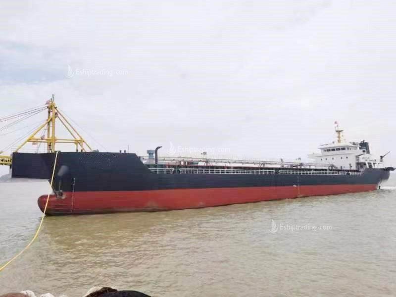 6588 T Self Suction-Unloading Sand Carrier  For Sale