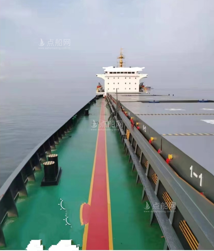 出售26500吨散货船