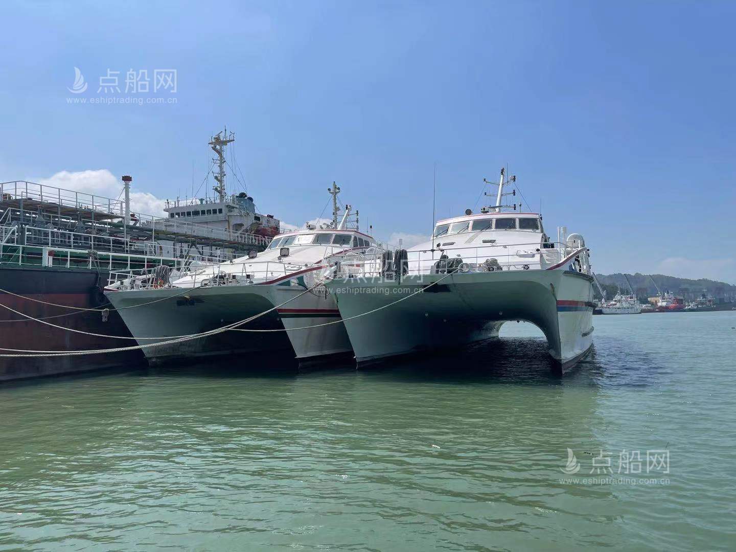 出售332人双体客船