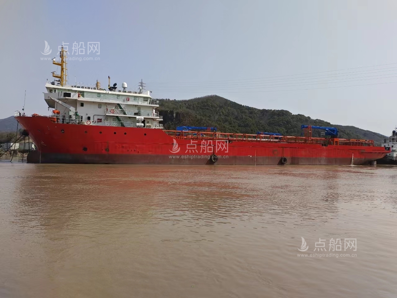 出售5330马力平台供应船