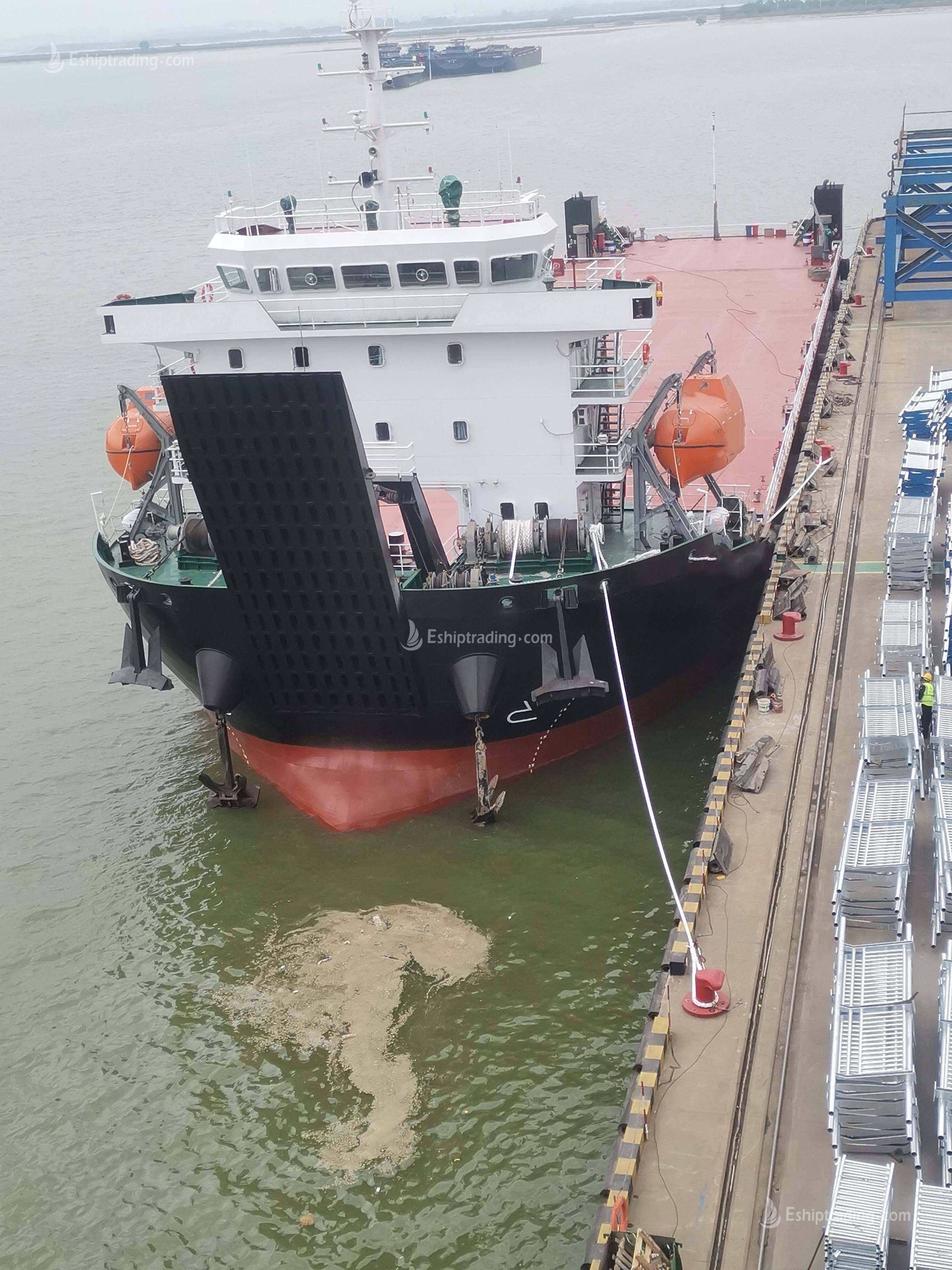 6060 T Deck Barge /LCT For Sale