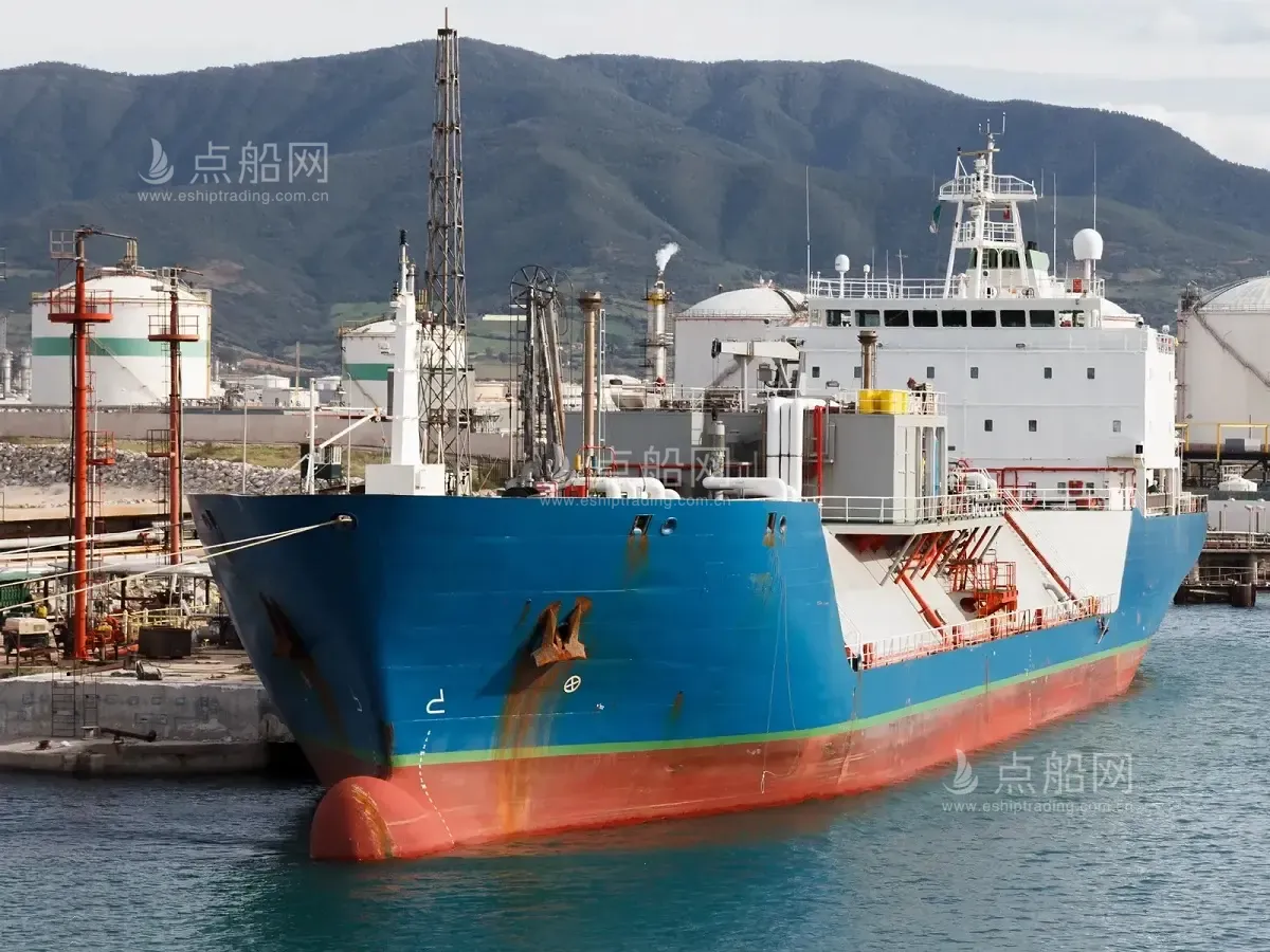 出售8800m³液化石油气船