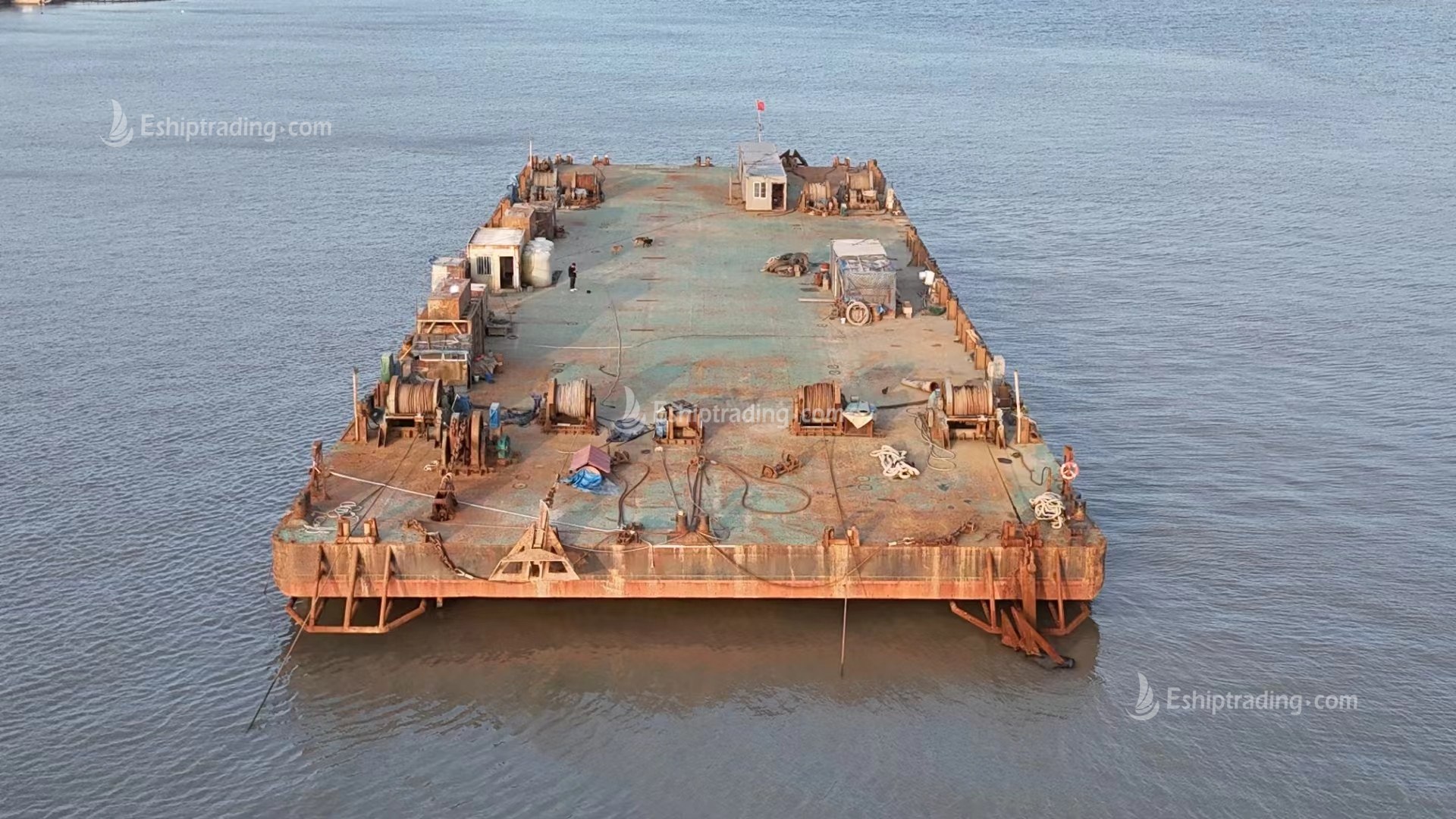 314 FT Non-self-propelled deck barge For Sale