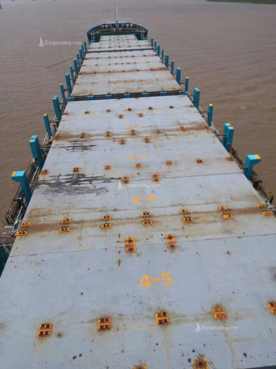 684 TEU Container Ship For Sale