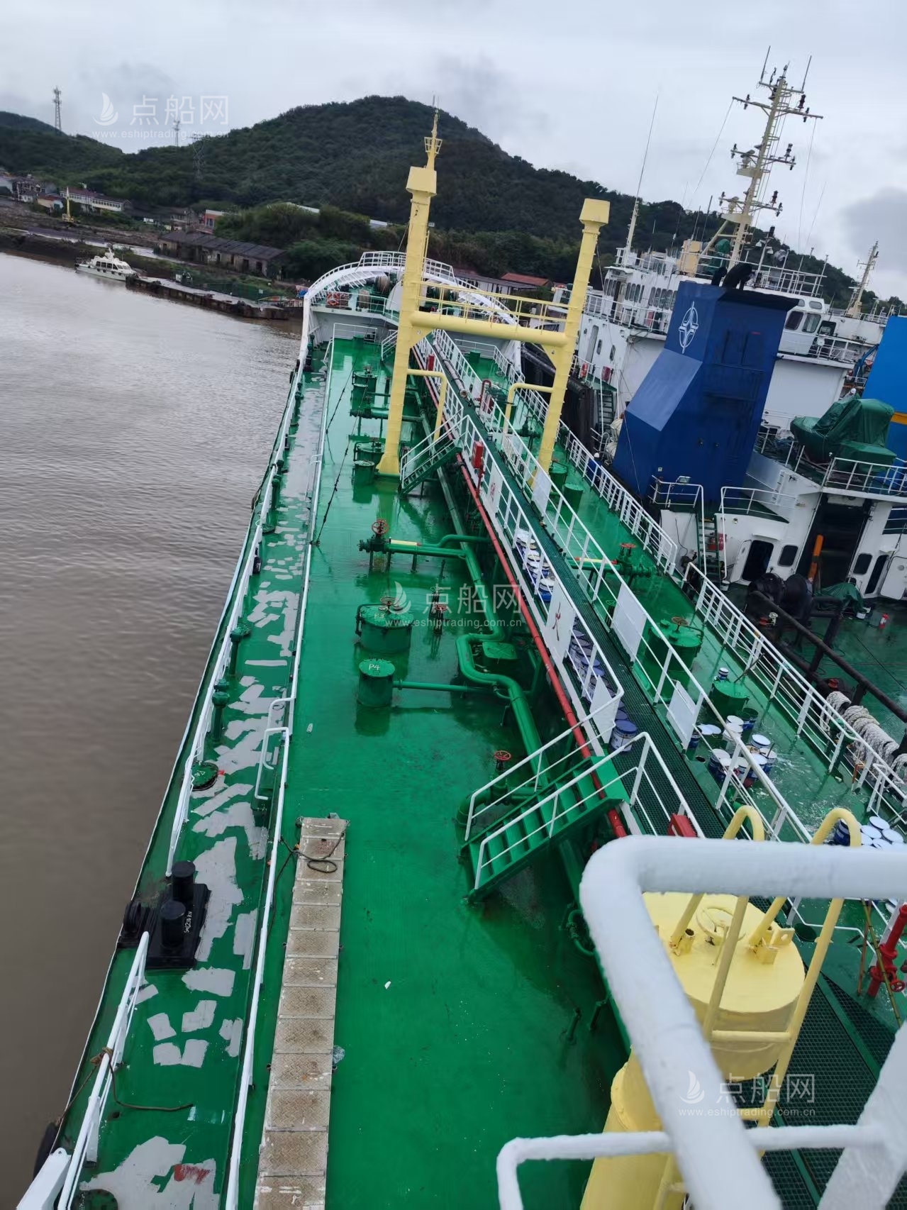 出售3147吨成品油船