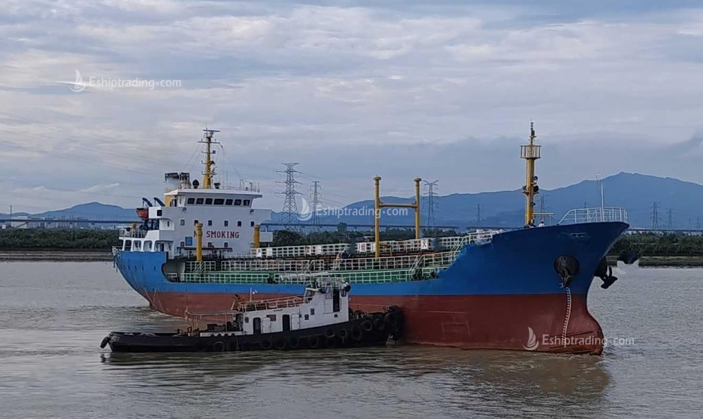 3366 T Product Oil Tanker For Sale