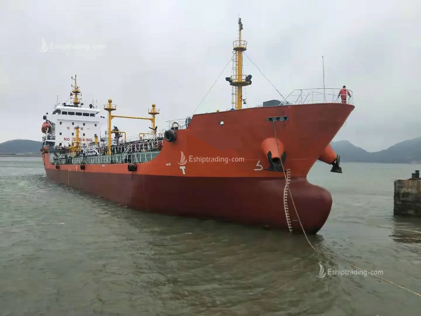3740 T Product Oil Tanker For Sale