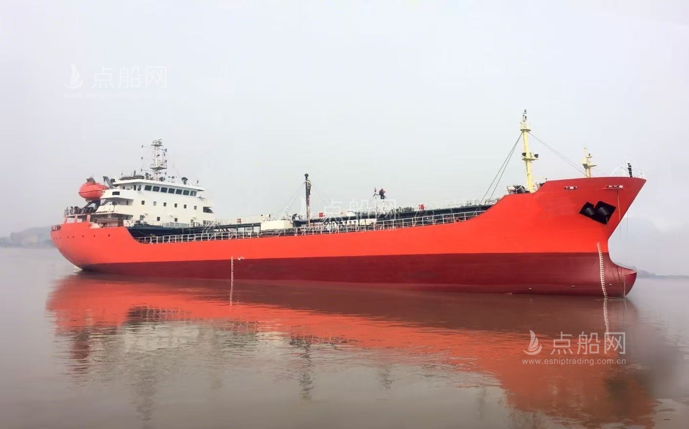 出售3039吨化学品船