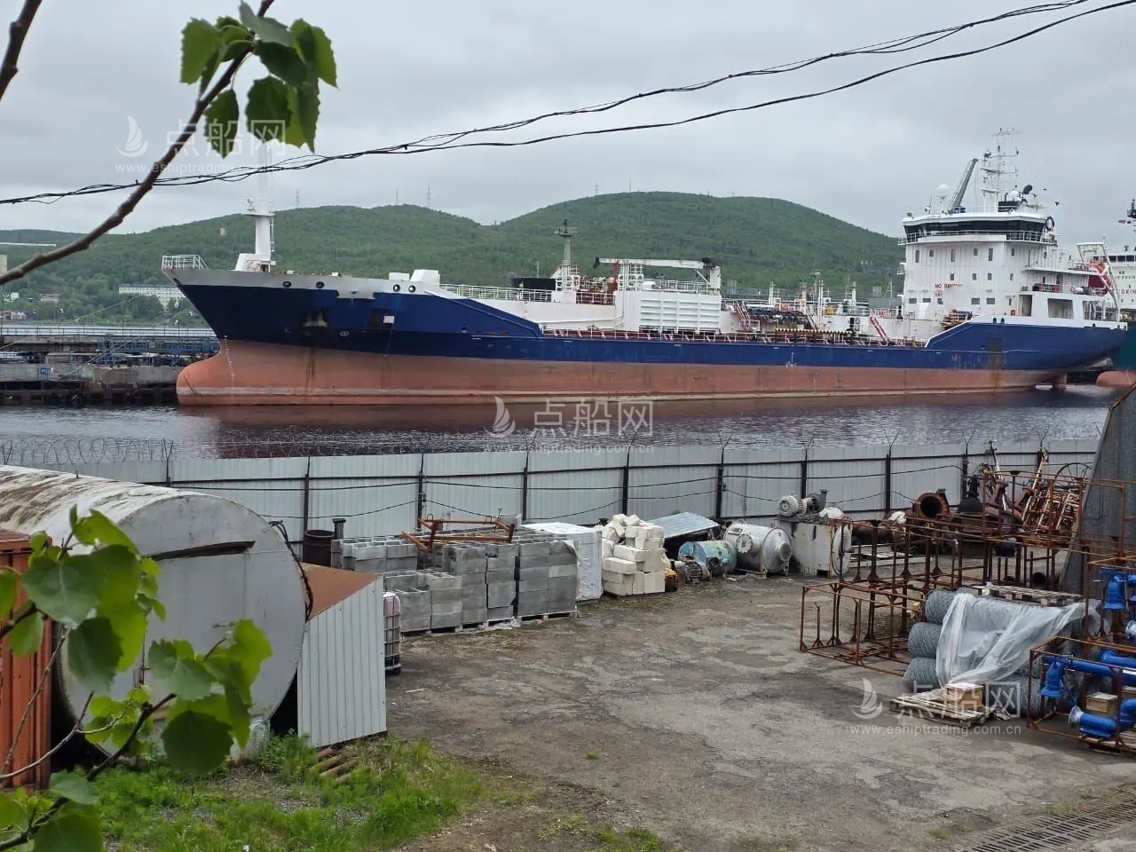 出售7750吨成品油船