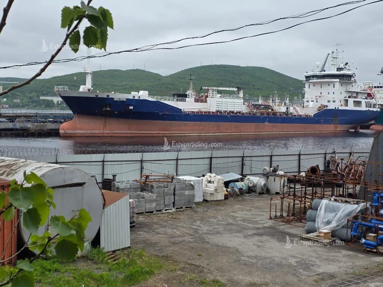 7750 T Product Oil Tanker For Sale