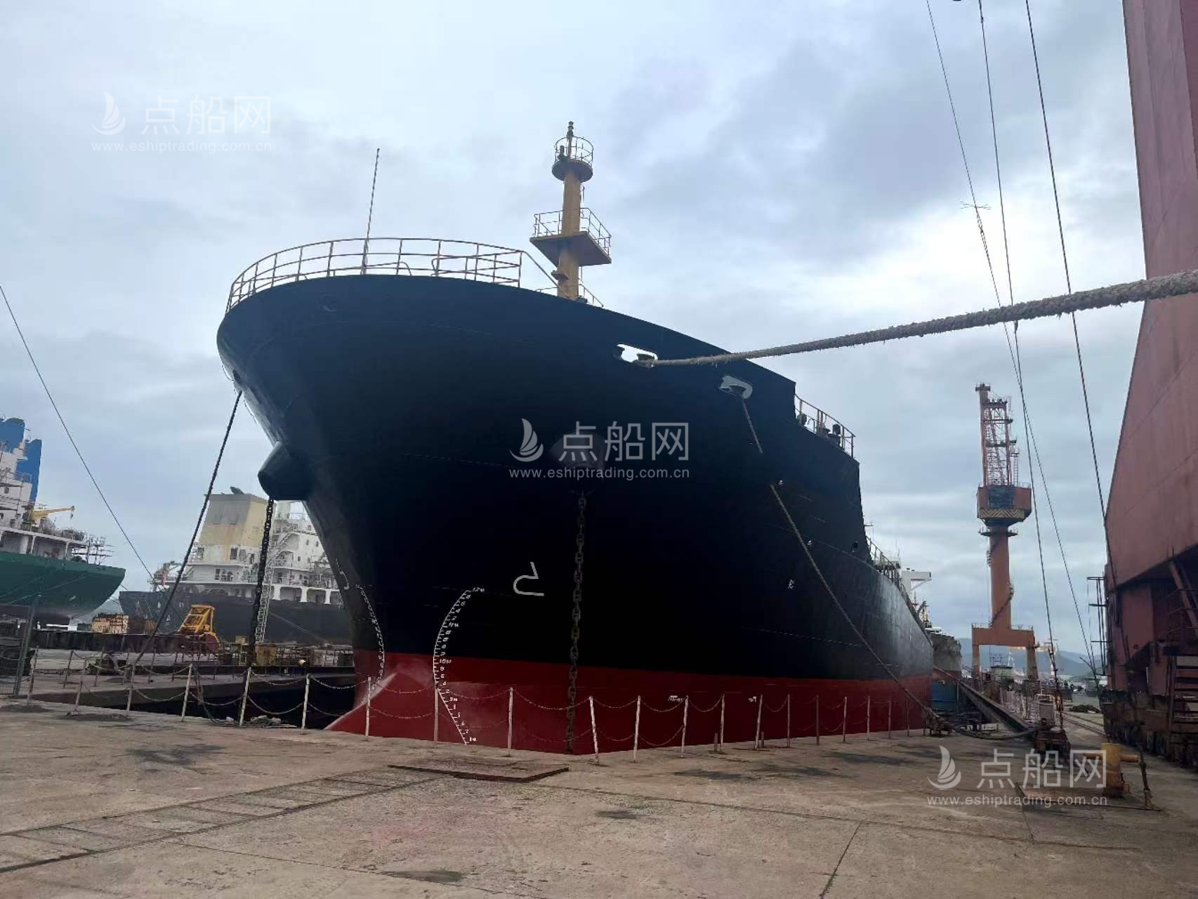 出售26843吨散货船