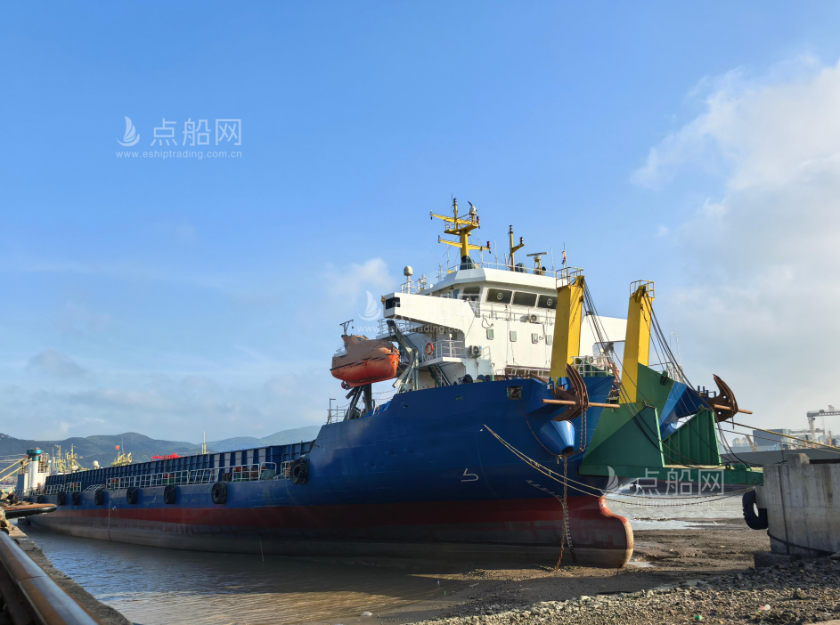 出售4931吨甲板货驳