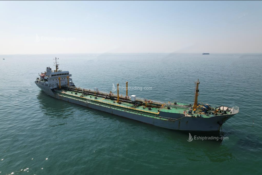 6954 T Product Oil Tanker For Sale