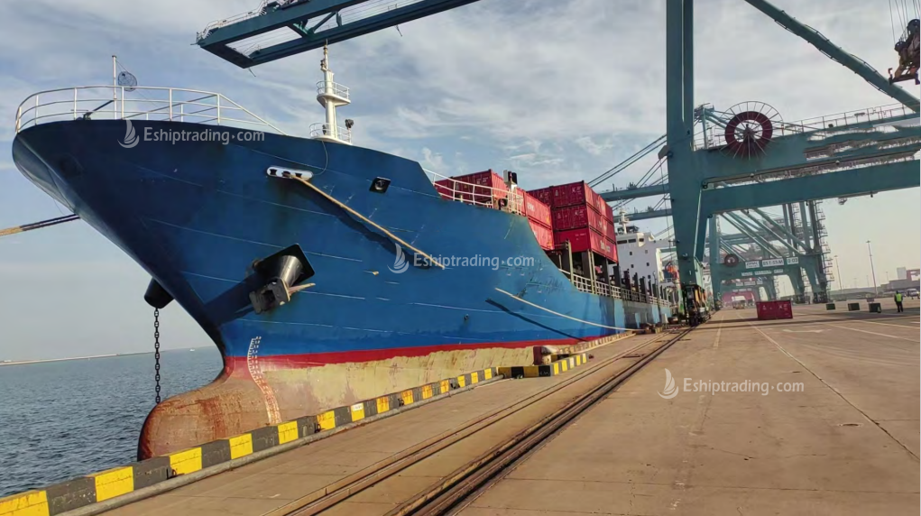 648 TEU Container Ship For Sale