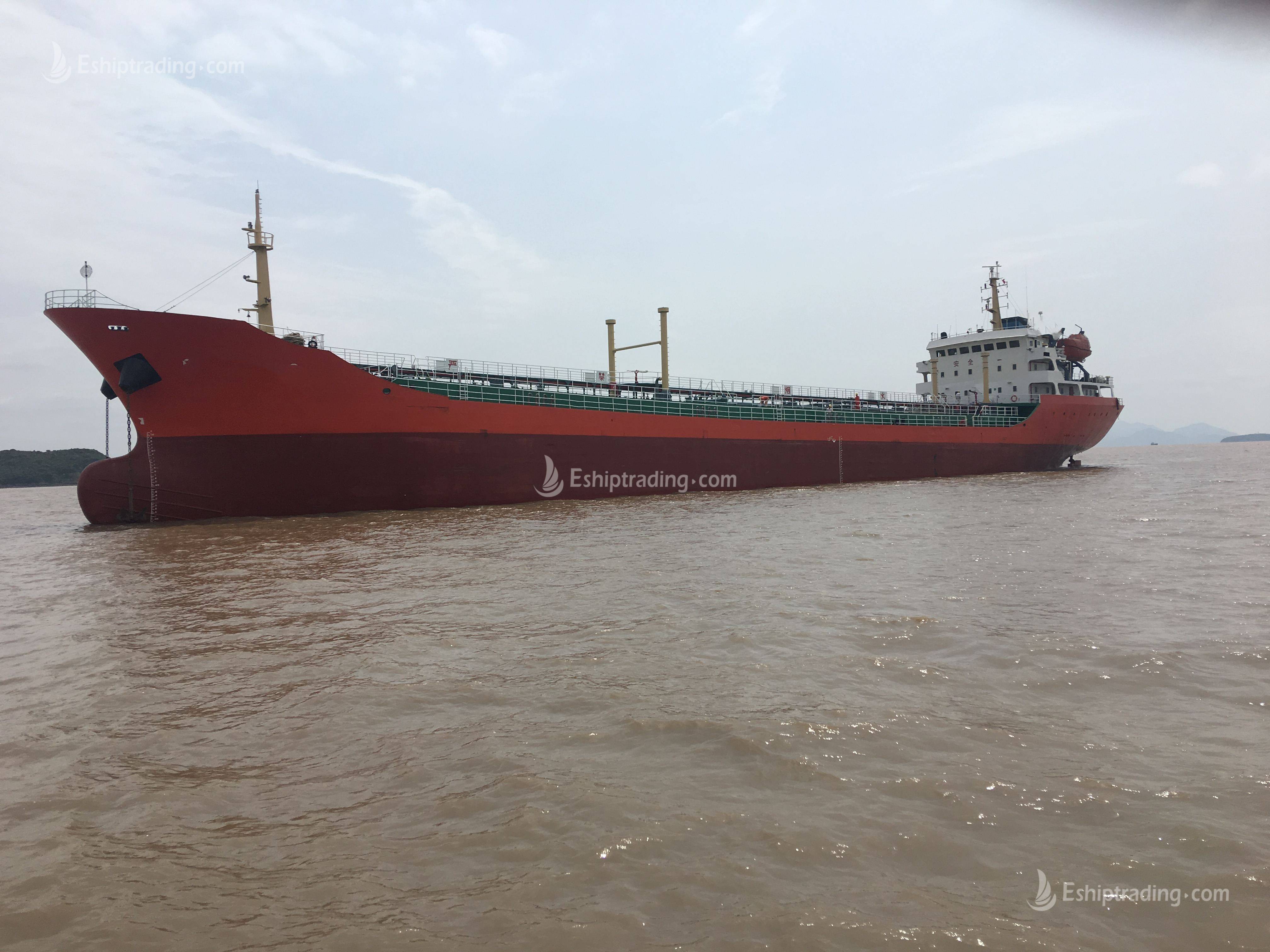 7212 T Product Oil Tanker For Sale