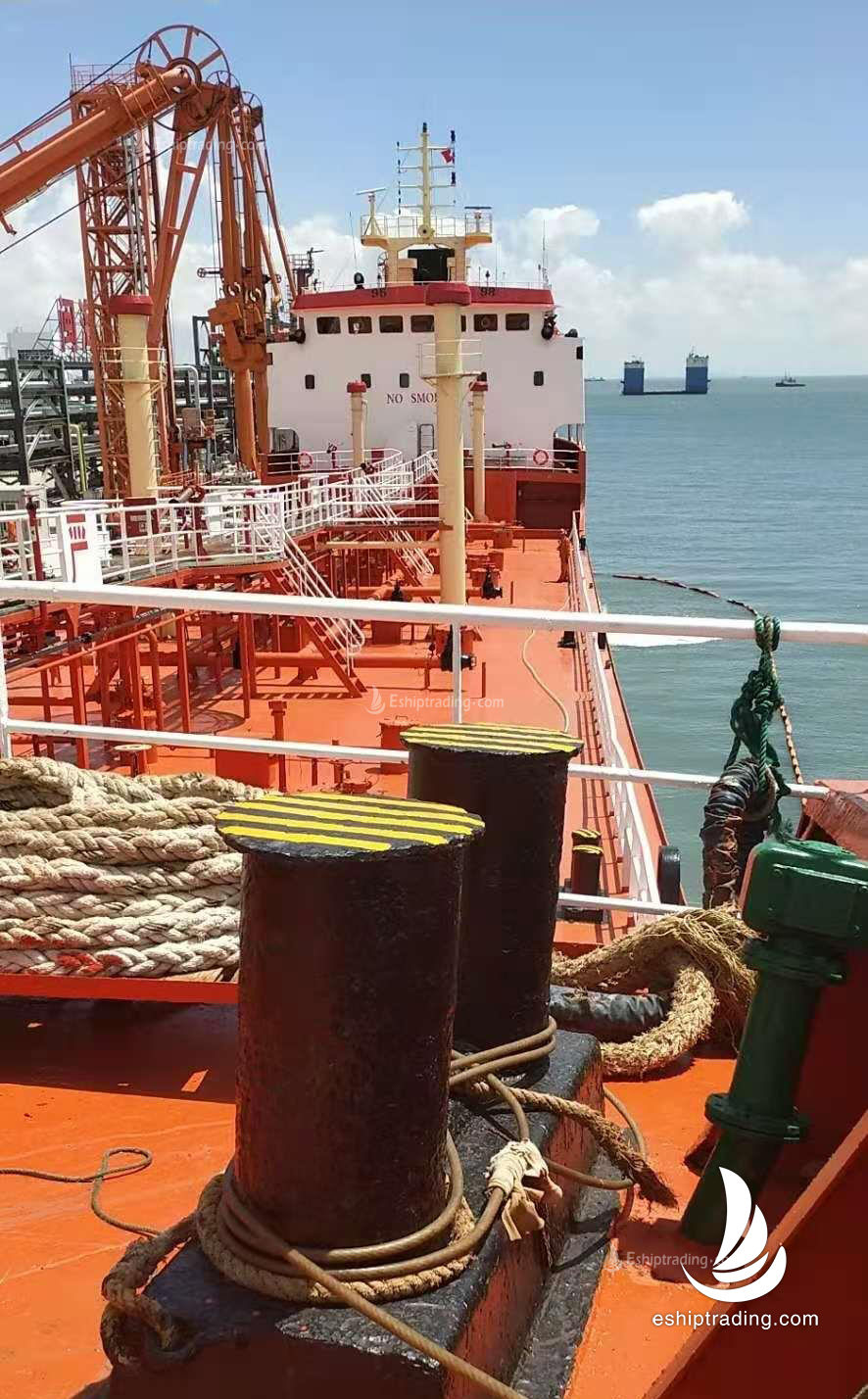 4750 T Product Oil Tanker For Sale