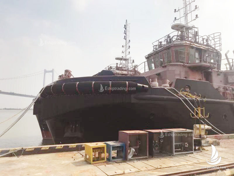 3945 KW Harbor Tug For Sale