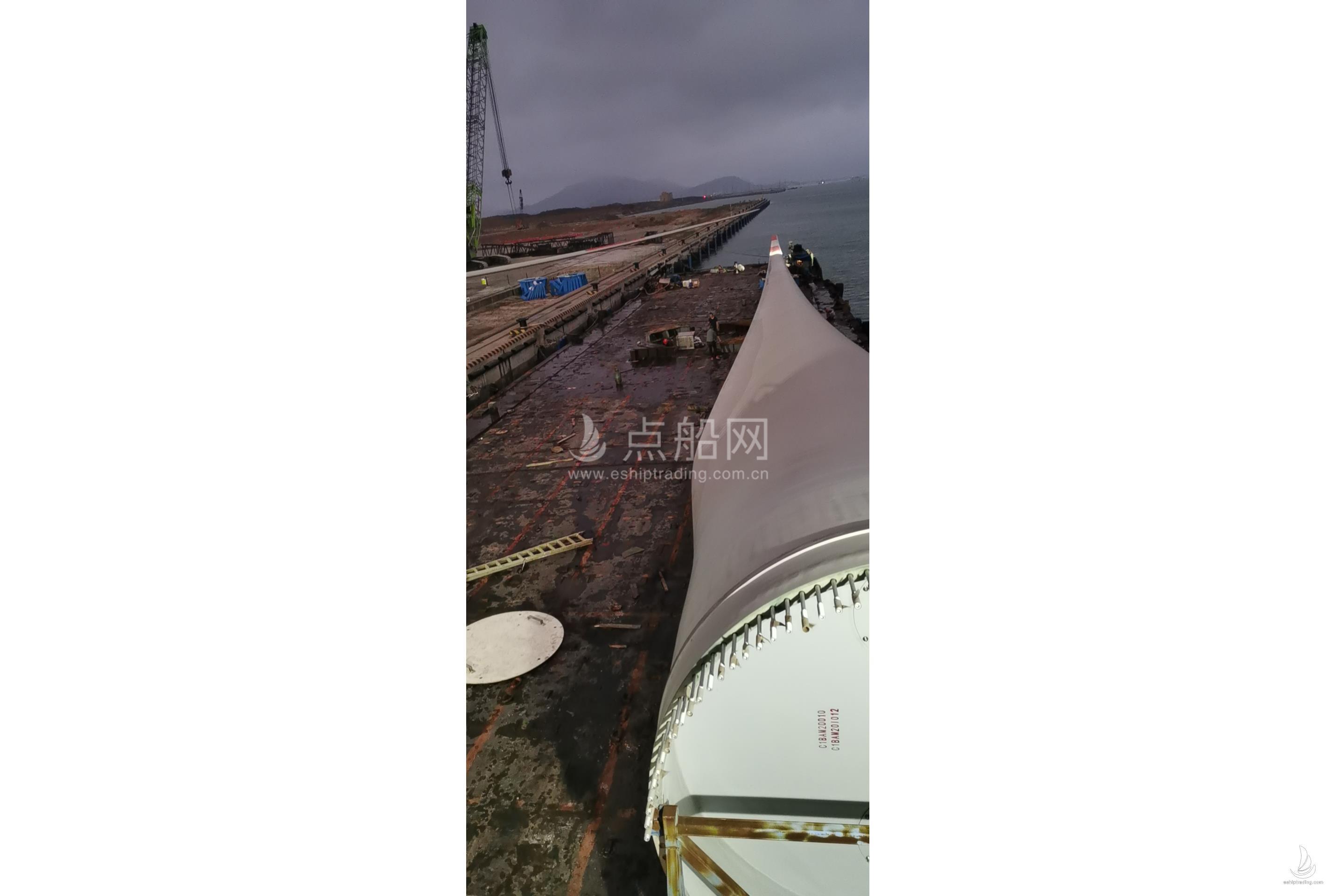 出售2820吨甲板货驳