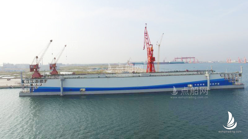 出售28000吨浮船坞