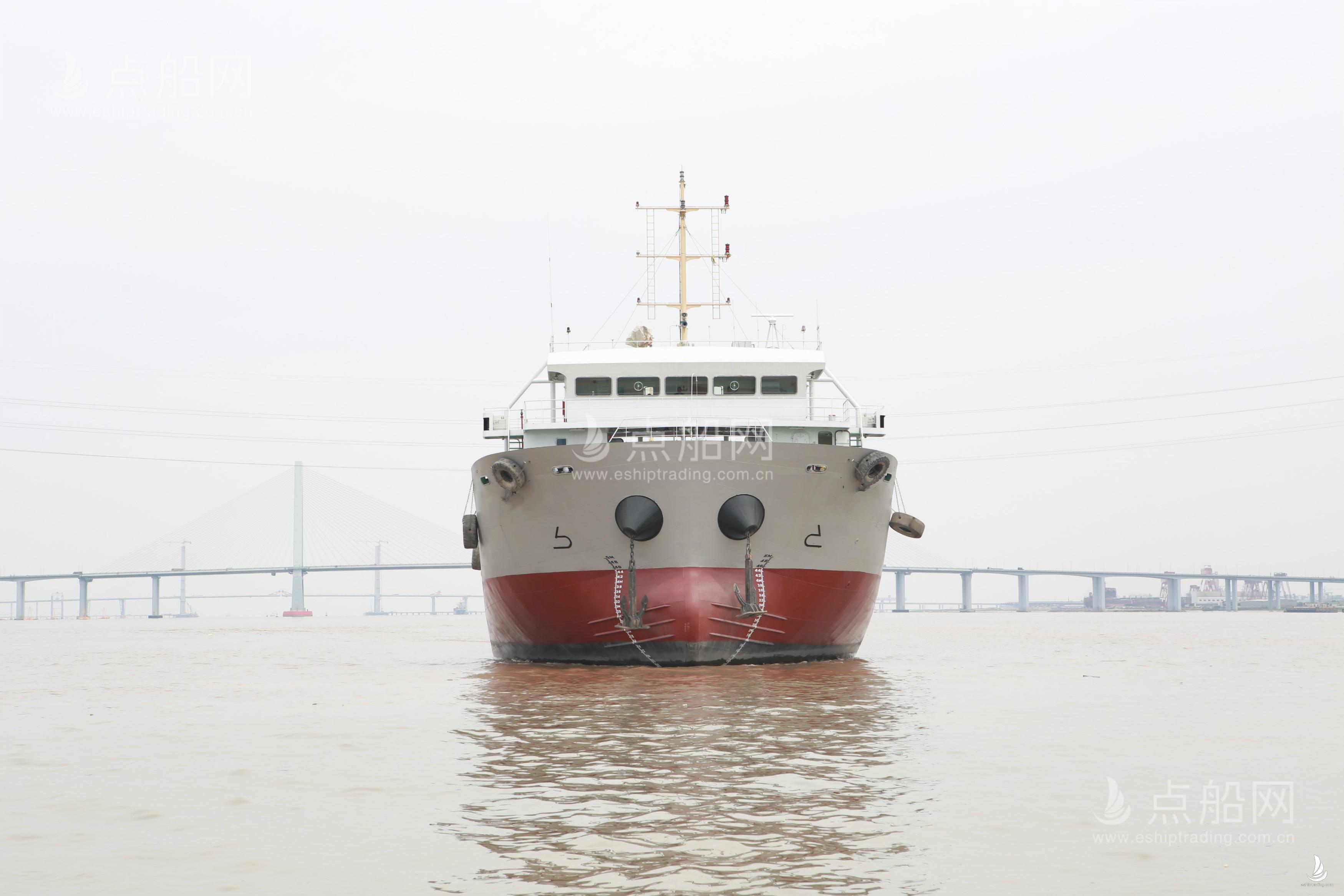 出售264箱集装箱船