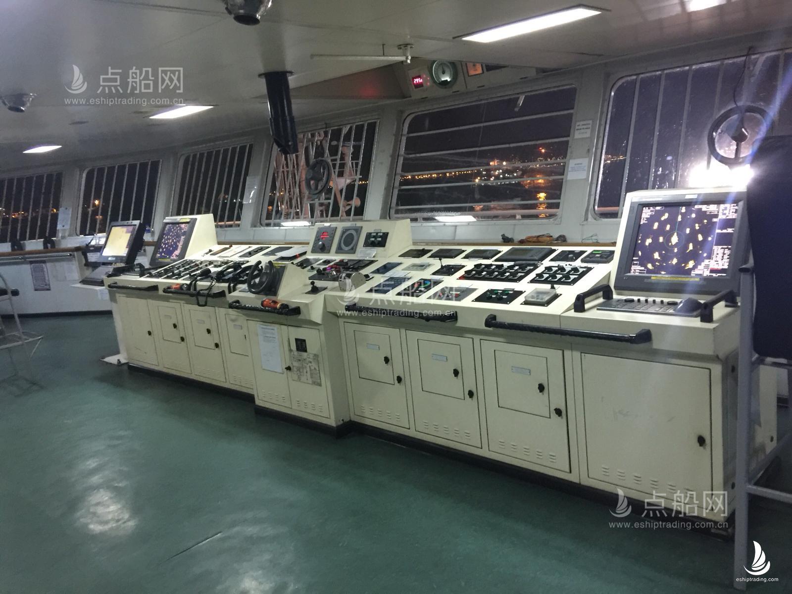 出售8828吨成品油船