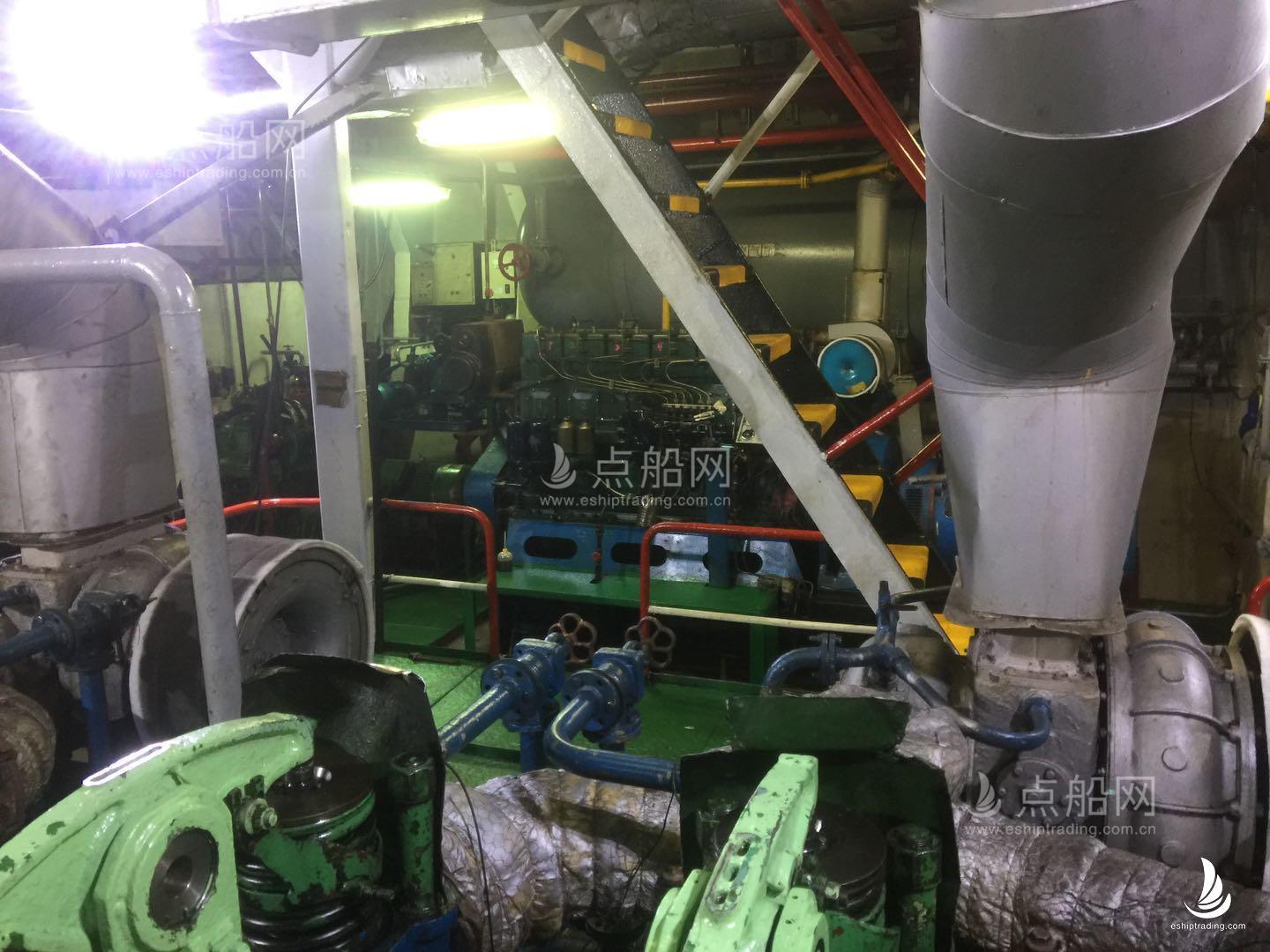 出售4261吨成品油船
