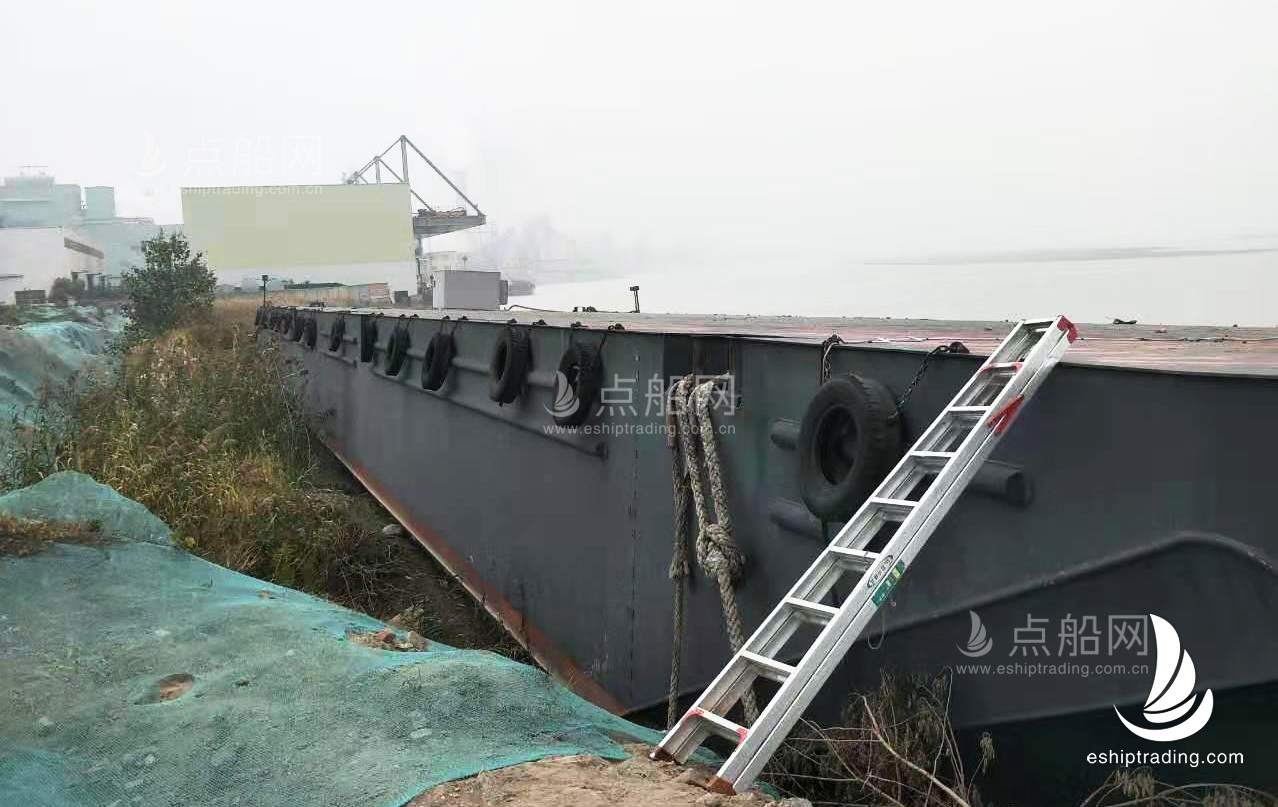 出售6000吨无动力驳船