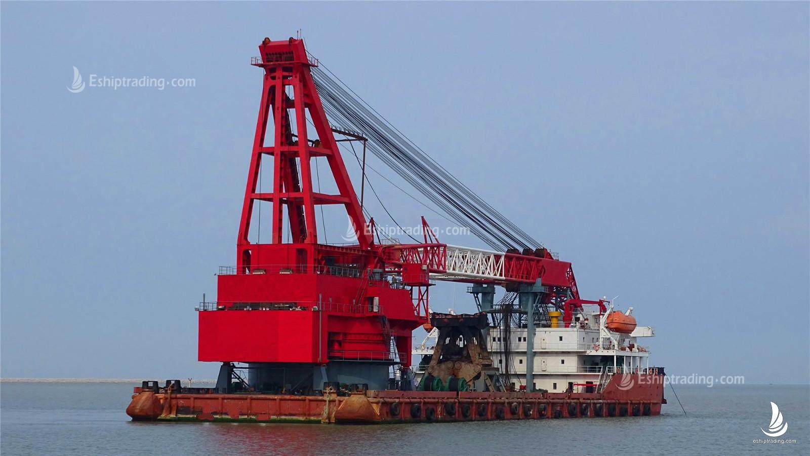 1200 T Fully Revolving Floating Crane For Sale