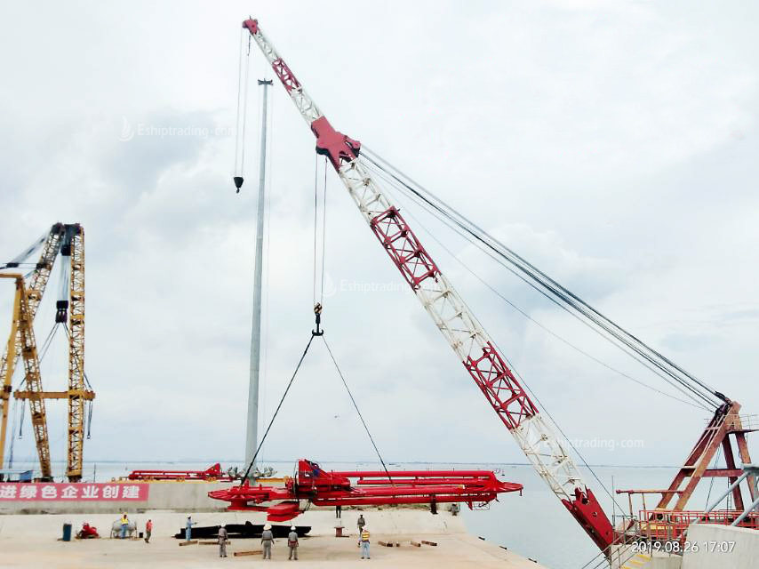 100 T Fully Revolving Floating Crane For Sale