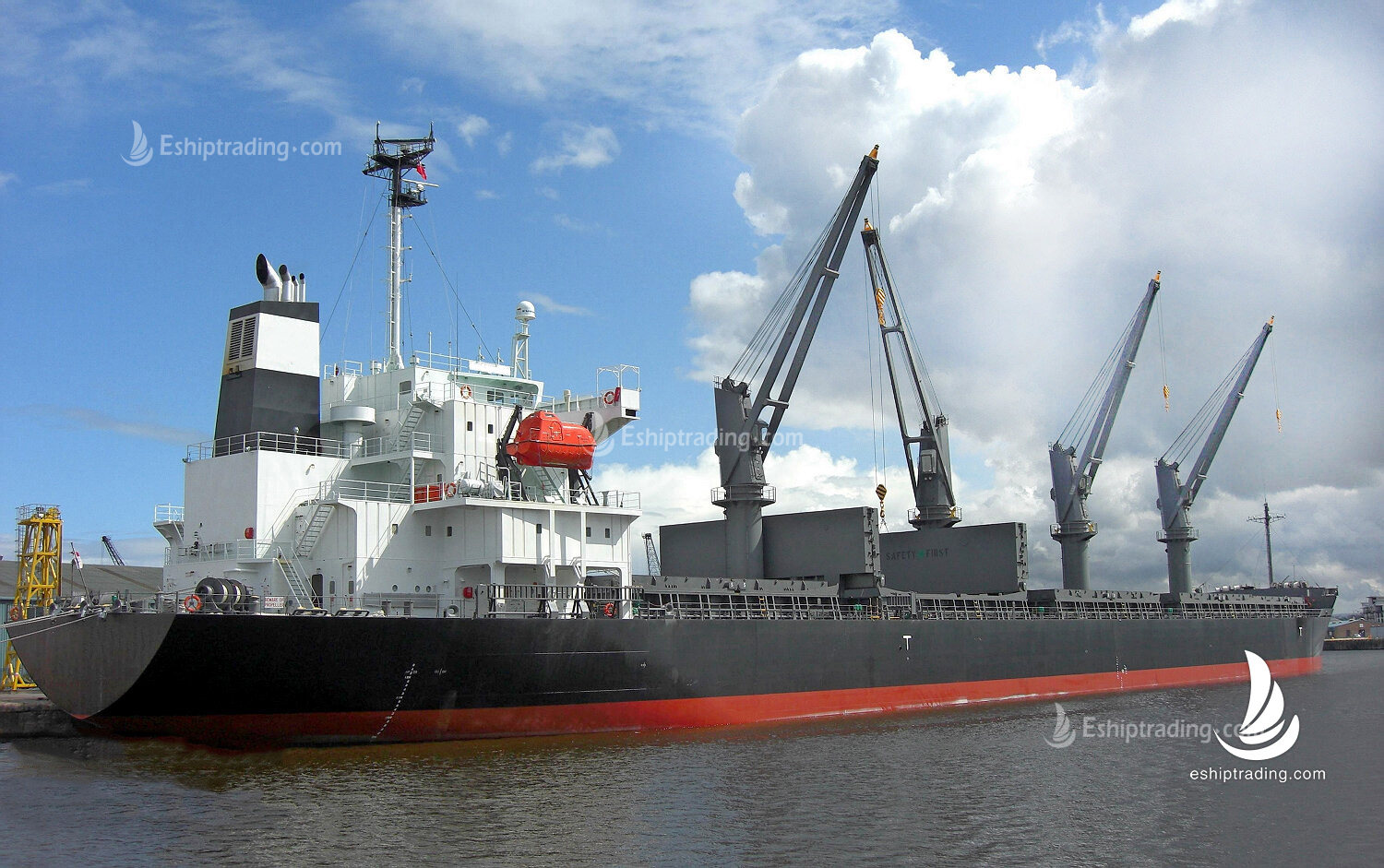 35065 T Bulk Carrier For Sale