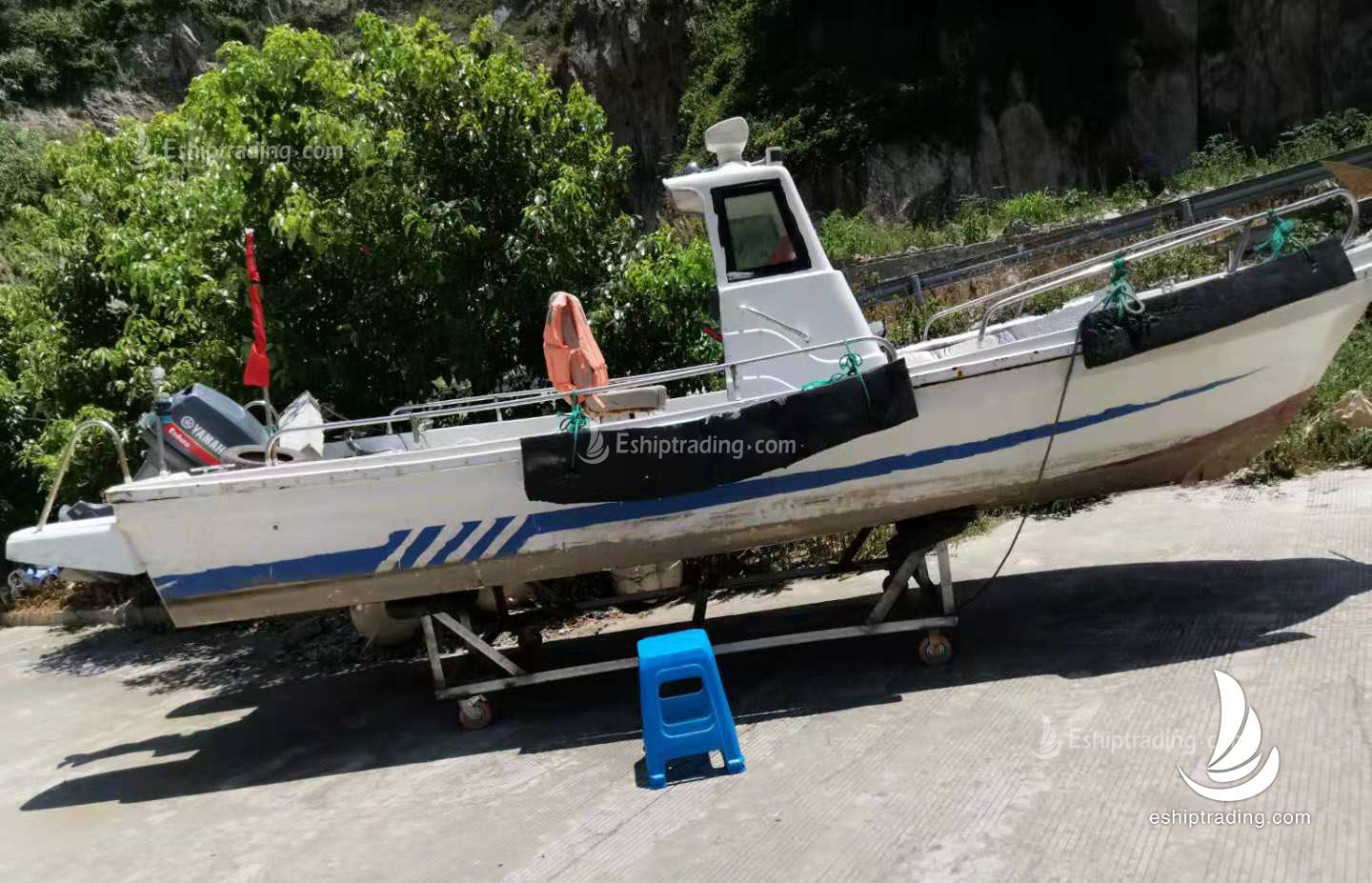 6.9 M Yacht For Sale