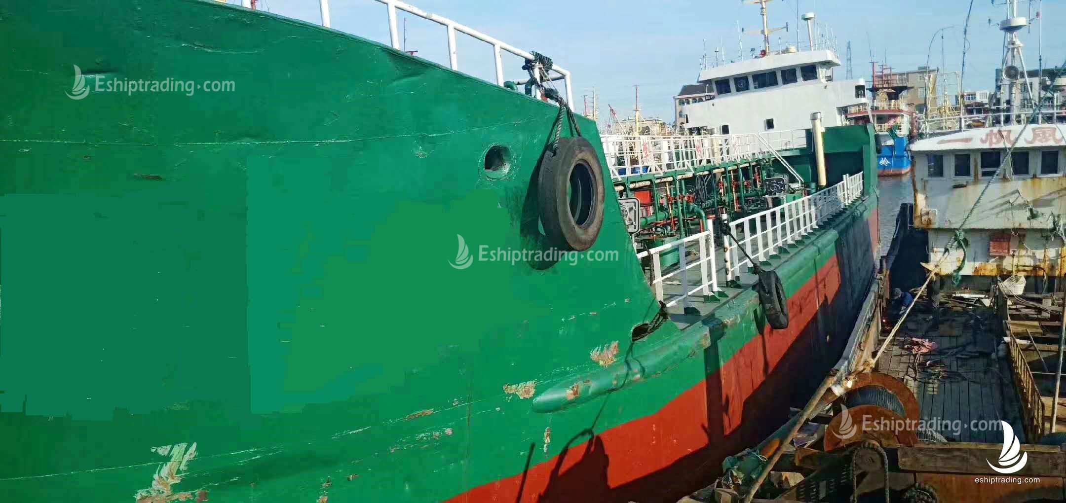 960 T Product Oil Tanker For Sale