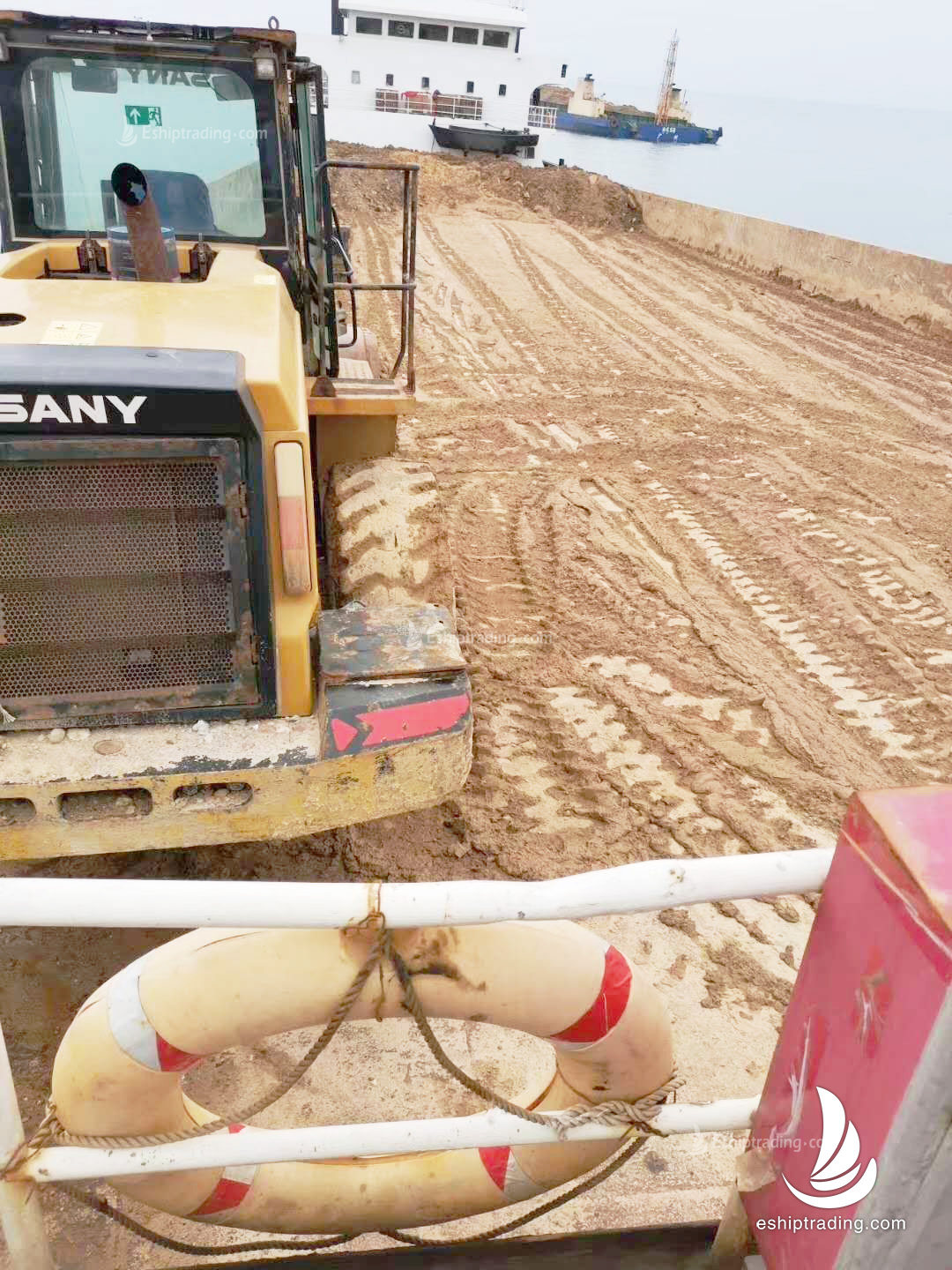 3200 T Deck Barge/LCT For Sale