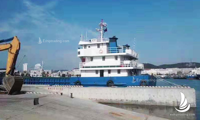 1250 T Hold Barge For Sale