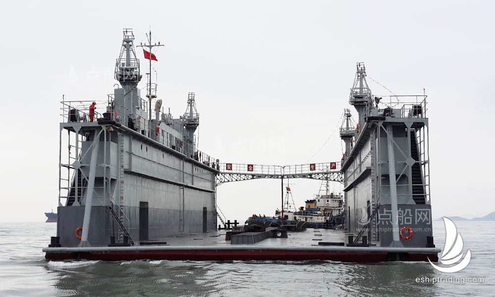 出售1200吨浮船坞