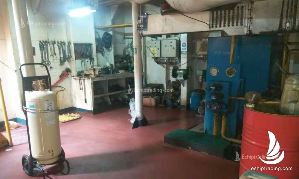 2400 m3 Split Hopper Barge For Sale